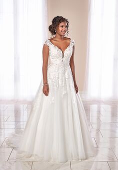 Stella York 6850 A-Line Wedding Dress