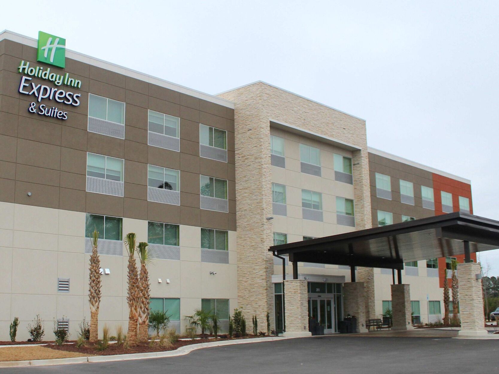Picture of Holiday Inn Express & Suites Latta, an IHG Hotel