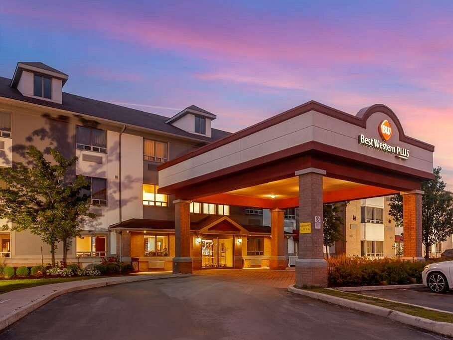 Picture of Best Western Plus Burlington Inn & Suites