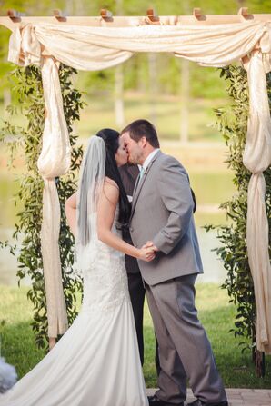 Green Vine and Gold Cloth Arbor Decor