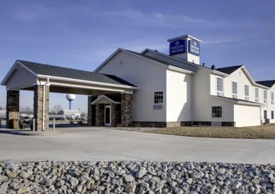 Picture of Cobblestone Hotel & Suits