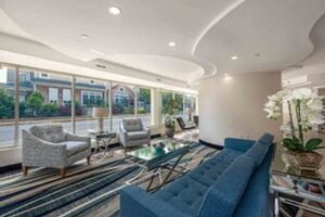 Picture of The Breakers Hotel & Suites