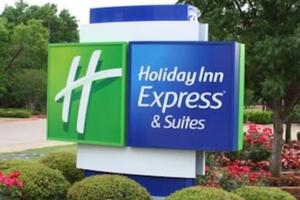 Picture of Holiday Inn Express & Suites Williamstown Glassboro an IHG Hotel