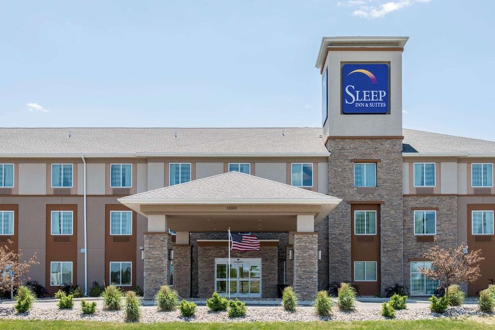 Picture of Sleep Inn & Suites Marshall - University Area