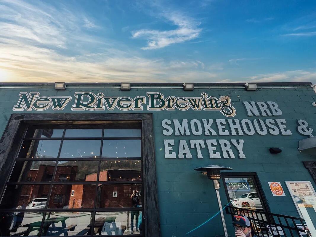 Picture of New River Brewing Smokehouse & Eatery