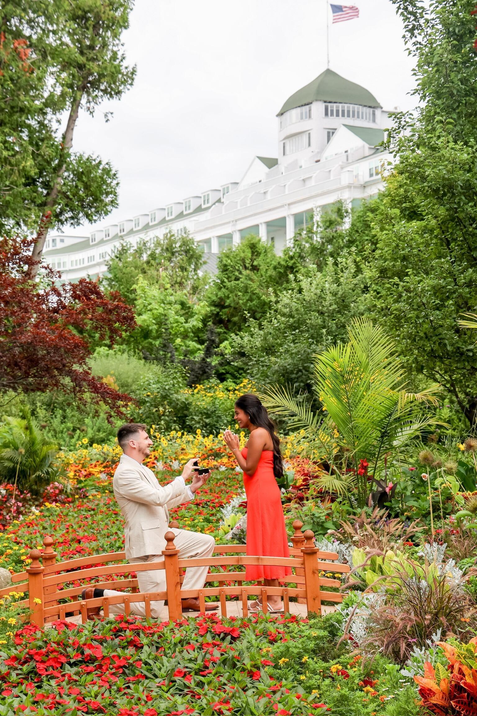 We are engaged!
