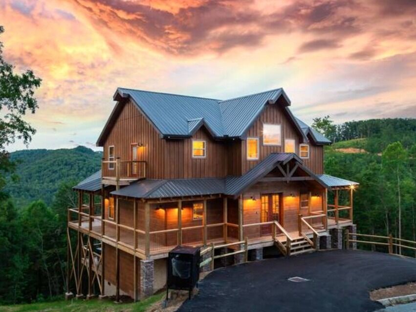 Picture of Thunder Mountain Cabins