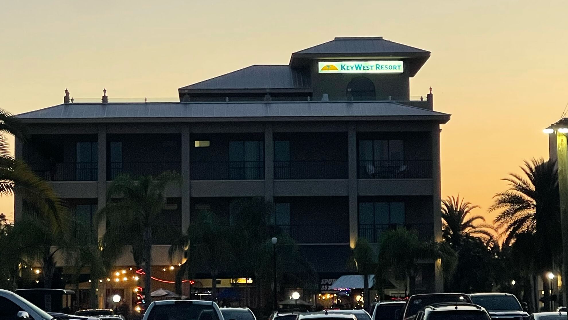 Picture of Key West Resort On Lake Dora (TOP PICK)
