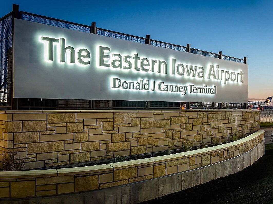 Picture of Eastern Iowa Airport (CID)
