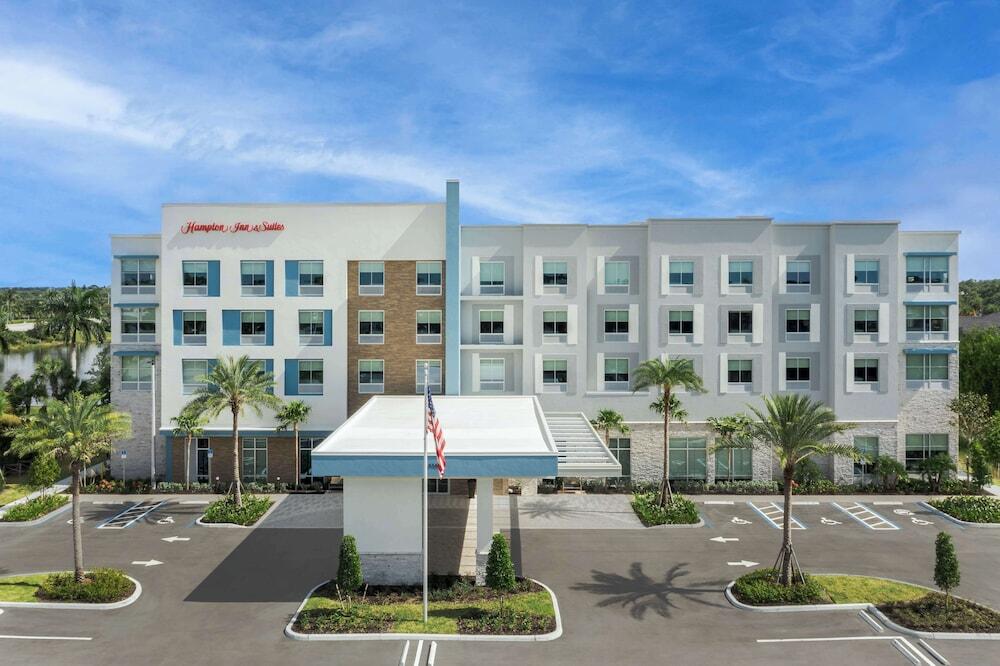 Picture of Hampton Inn & Suites Naples South