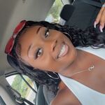 Missy (Line- Sister)💕💚