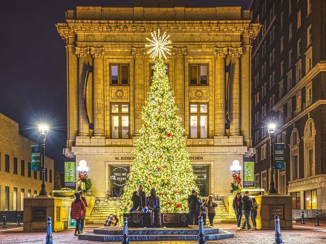 Picture of Greenville's Tree Lighting Ceremony