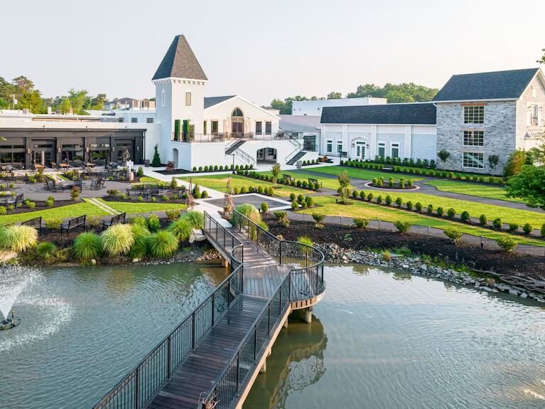 Picture of Renault Winery