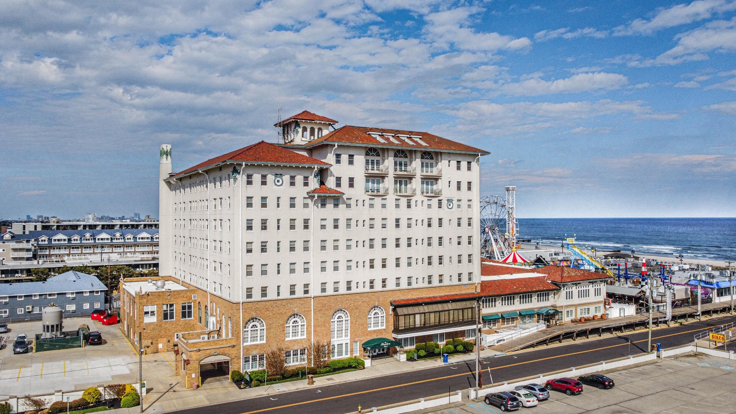Picture of The Flanders Hotel