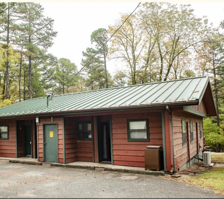 Picture of Crowley's Ridge State Park - Private Cabins