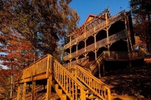 Picture of Whipkins Cove Beautiful 3 Bd Lakefront Getaway