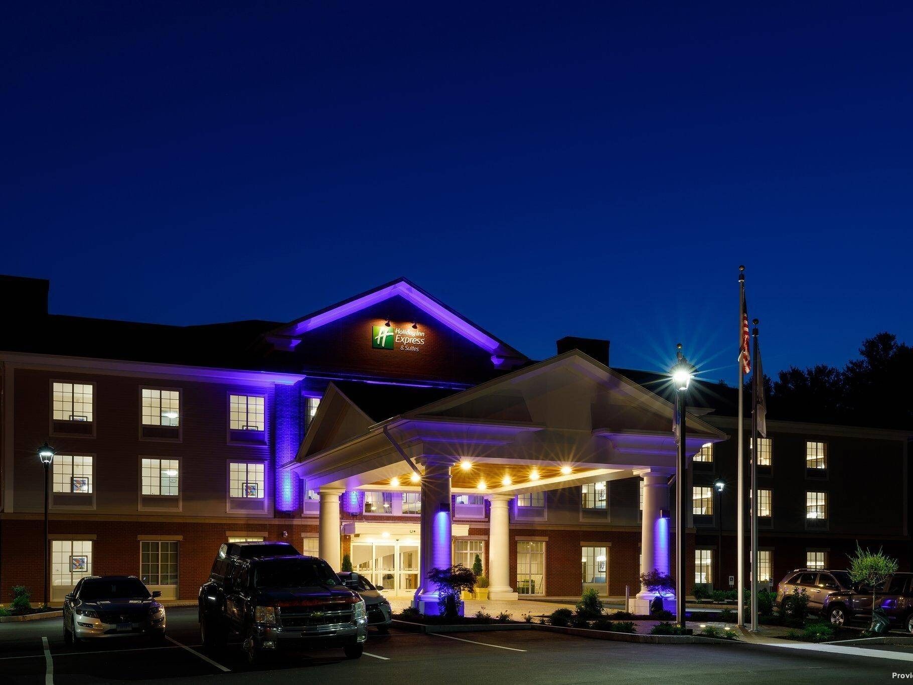 Picture of Holiday Inn Express & Suites Sturbridge, an IHG Hotel