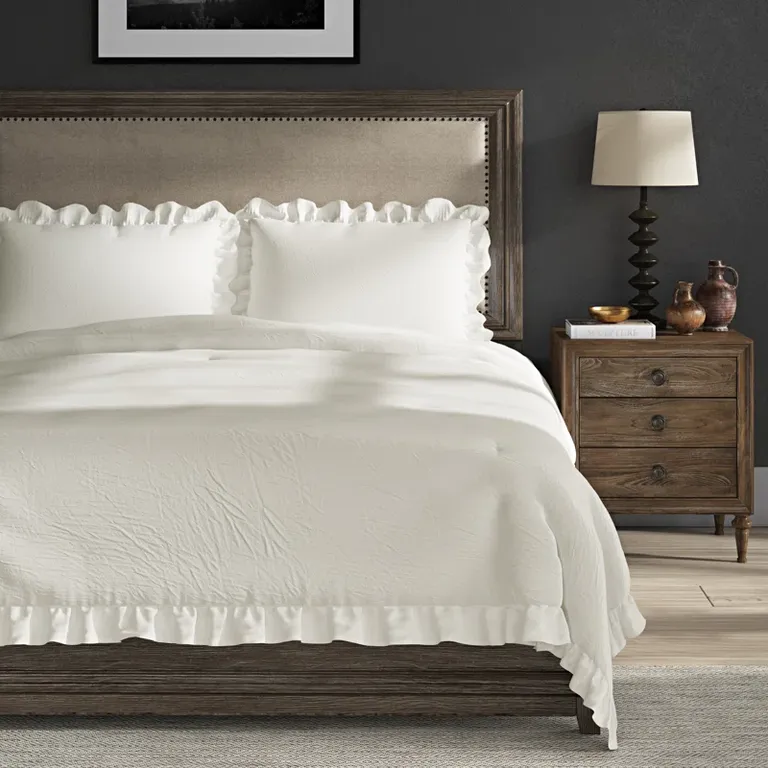 The Best Wayfair Black Friday Sales for Cohabitating Couples