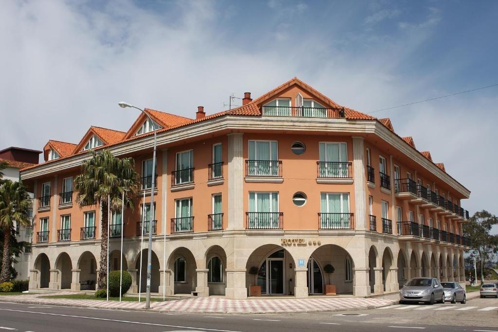 Picture of Hotel Bahia Bayona