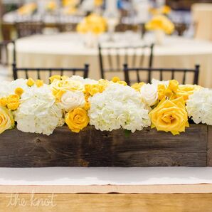 Boxed Yellow and White Centerpieces