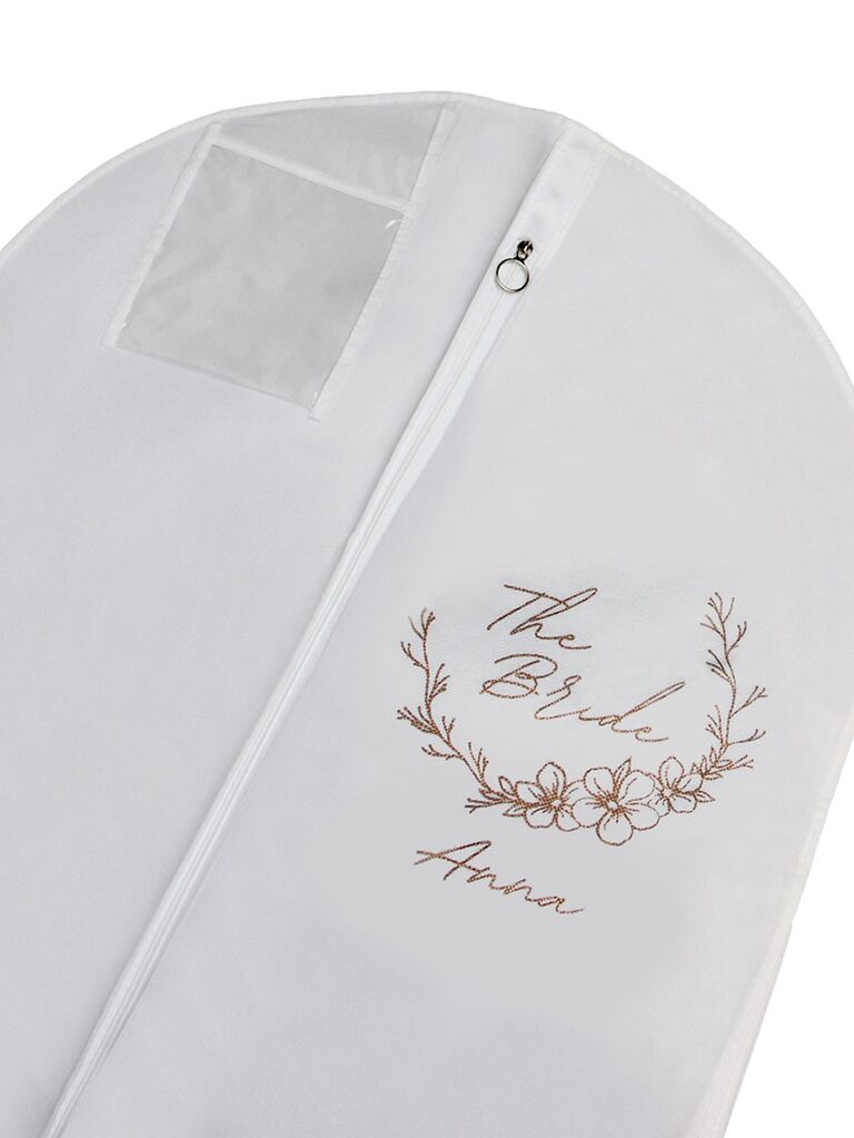 19 Wedding Gown Garment Bags Perfect for Your Big Day