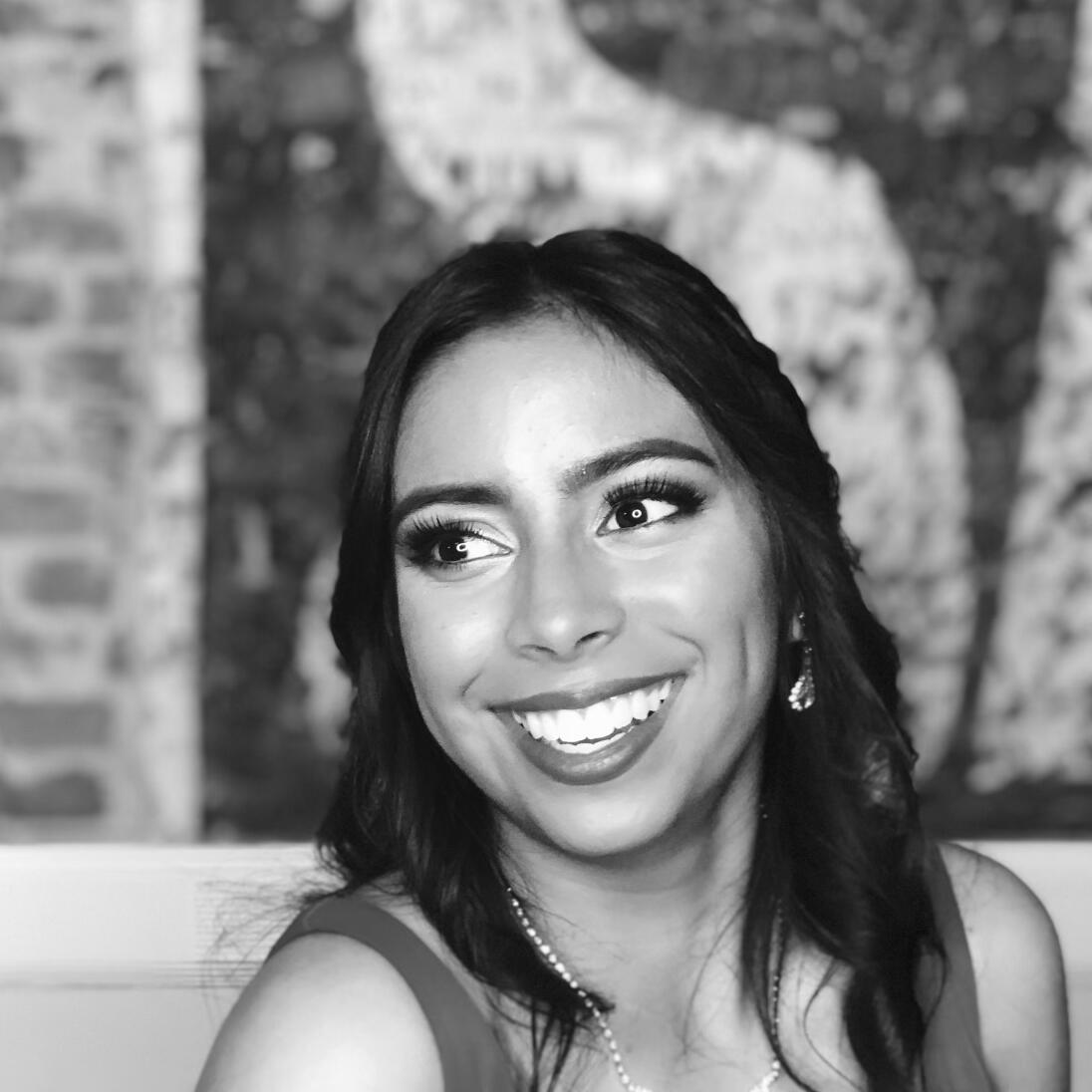 Clarissa Holguin 