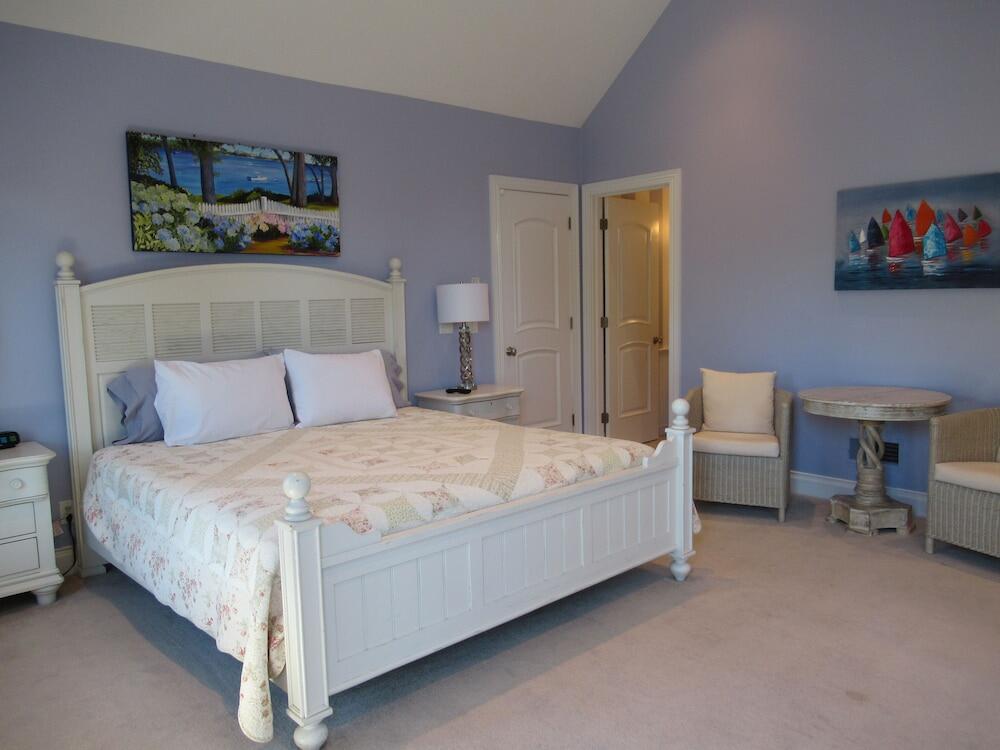 Picture of Falmouth Heights Motor Lodge