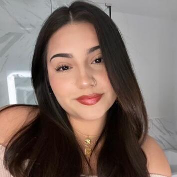 Suzee Ibarra 