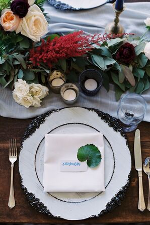 Romantic, Jewel-Tone Centerpieces