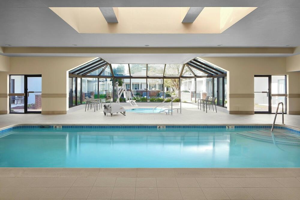 Picture of Courtyard by Marriott Annapolis