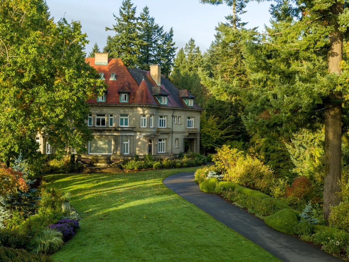 Picture of Pittock Mansion