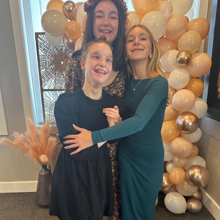 Kenzie & Sam Burkett 