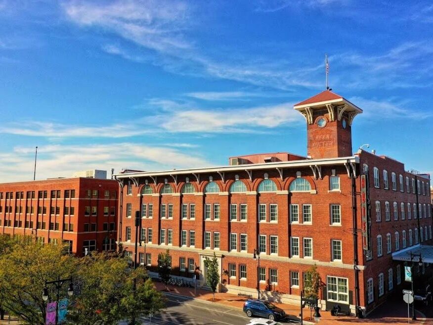 Picture of Hotel At Old Town