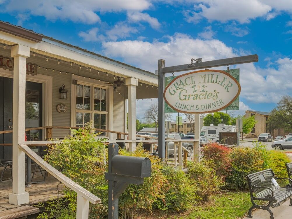 Picture of The Grace Miller, "Gracie's"