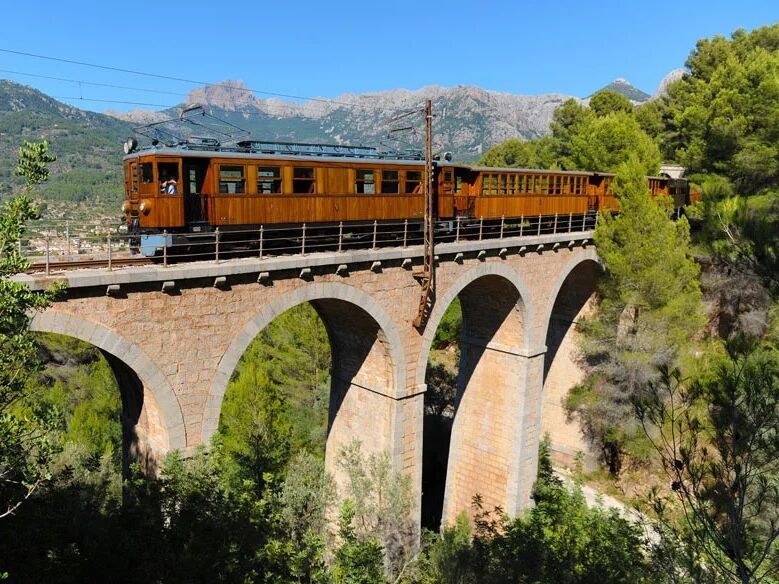 Picture of Take the train to Soller