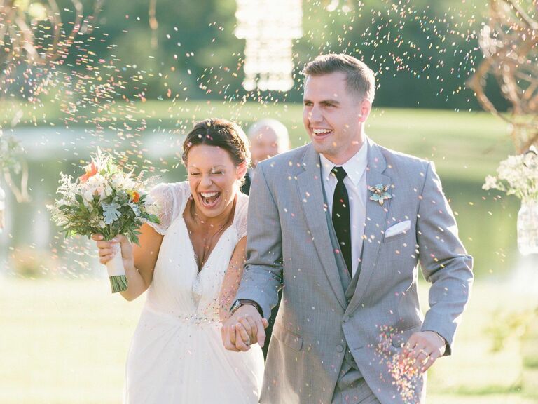 Sprinkles wedding send-off idea