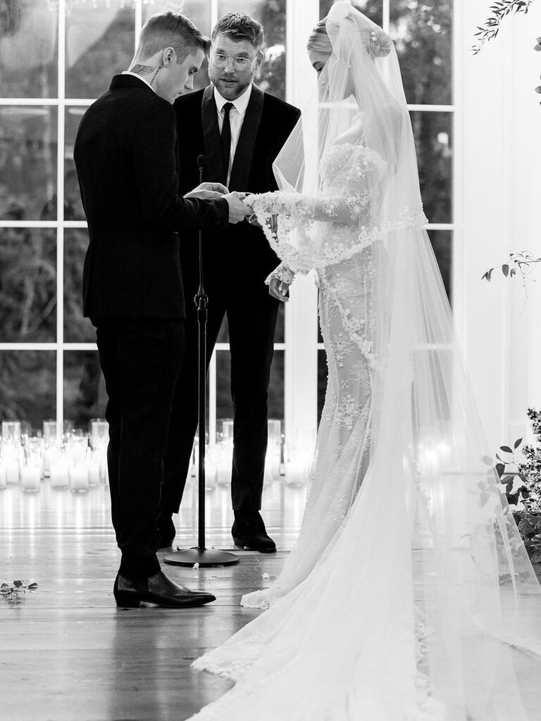 Justin and Hailey celebrate their wedding for a second time. 