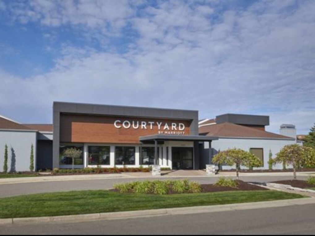 Picture of Courtyard by Marriott Detroit Troy