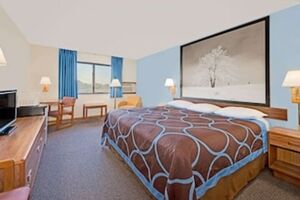 Picture of Super 8 by Wyndham Centerville