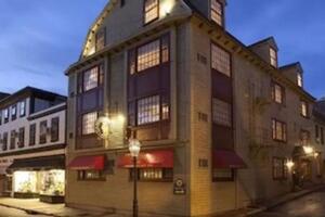 Picture of Americas Cup Inn