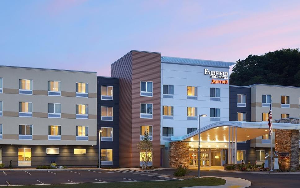 Picture of Fairfield Inn & Suites Springfield Northampton/Amherst