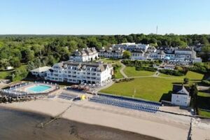 Picture of Waters Edge Resort & Spa