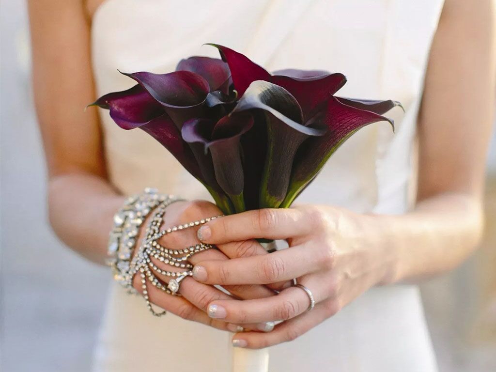 23 Beautiful Lily of the Valley Wedding Bouquets