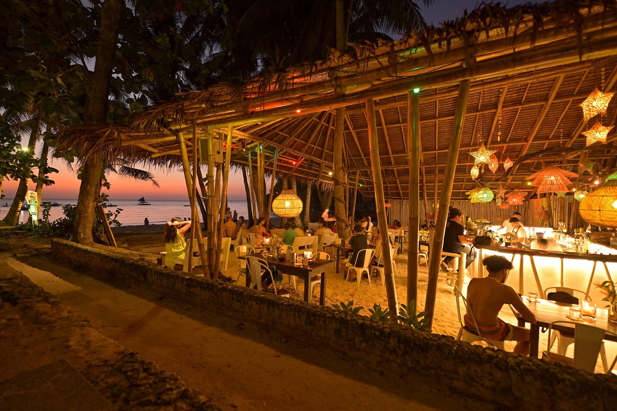 Picture of Dinibeach Bar and Restaurant