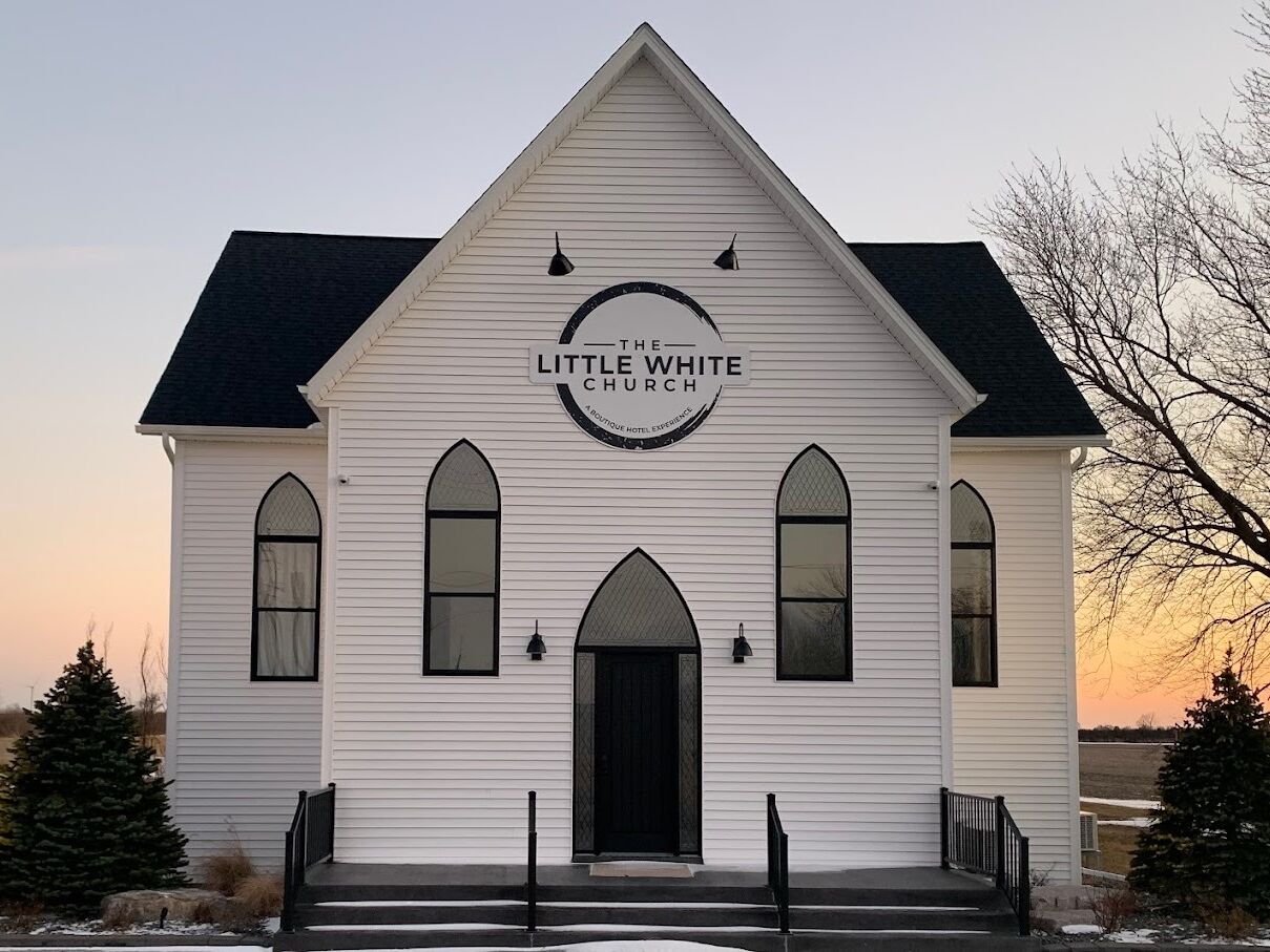 Picture of The Little White Church (Airbnb)