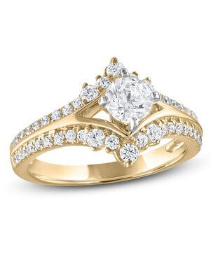 Kay Jewelers Elegant Round Cut Engagement Ring