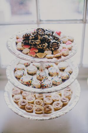 Homemade Pittsburgh Cookie Table Desserts