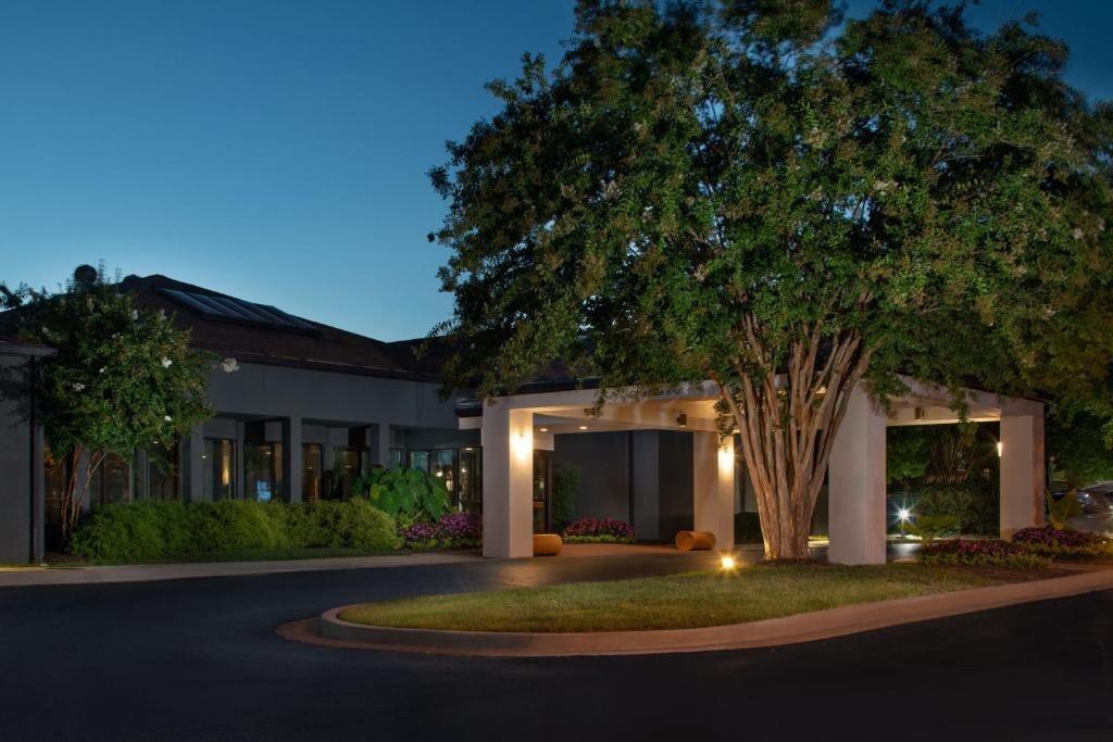 Picture of Courtyard Nashville Brentwood