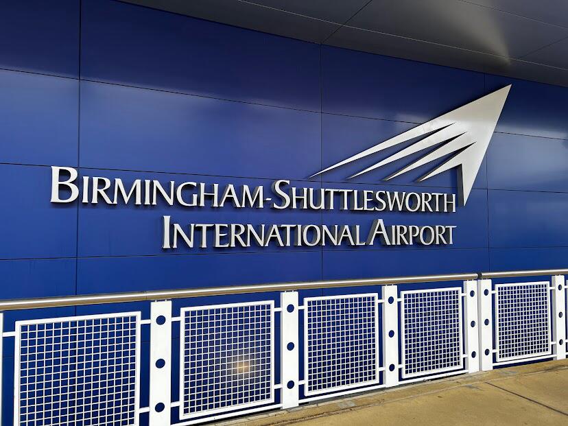 Picture of Birmingham-Shuttlesworth International Airport (BHS)
