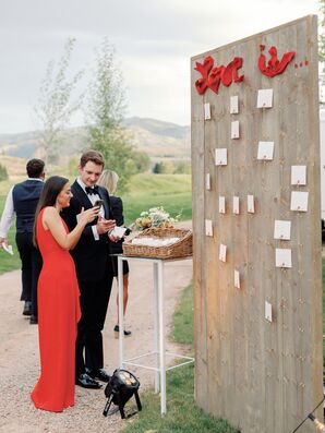 Interactive Guest Book With Love Notes